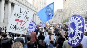 Image shows union support at Occupy Wall St.