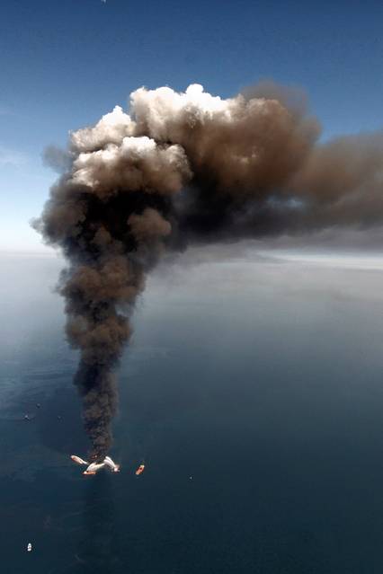 Image of the fire from the oil spill